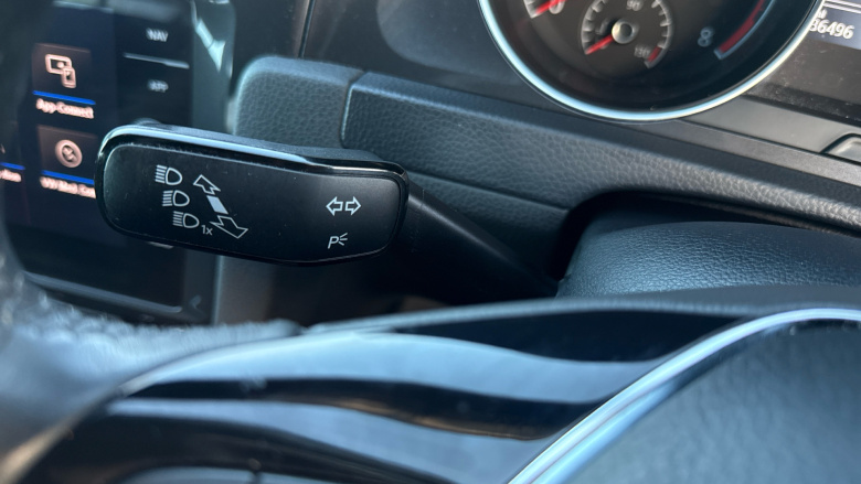 Volkswagen Golf 1.4 TSI SE [Nav] 5dr Petrol Hatchback